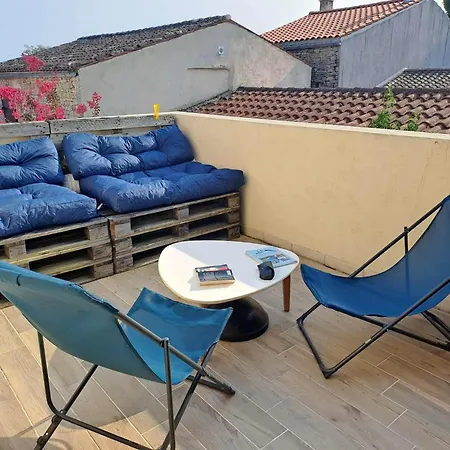 Charmante Maison 1900 Classée 3 étoiles Avec Terrasse Vue Sur Les Toits *